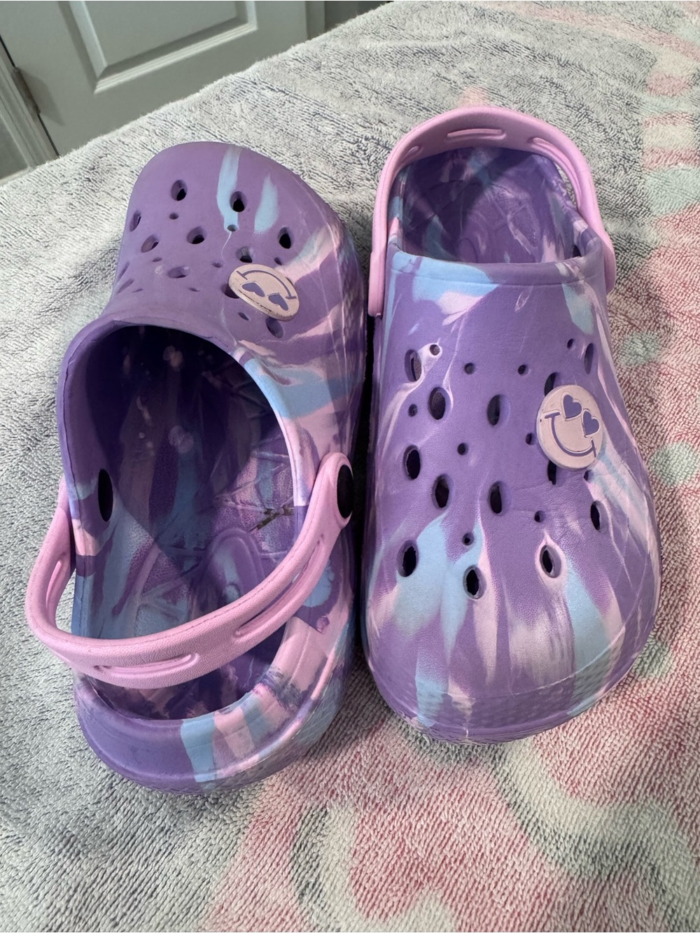Kids Purple Tie-Dye Clog Shoes - Comfortable Slip-On Sandals